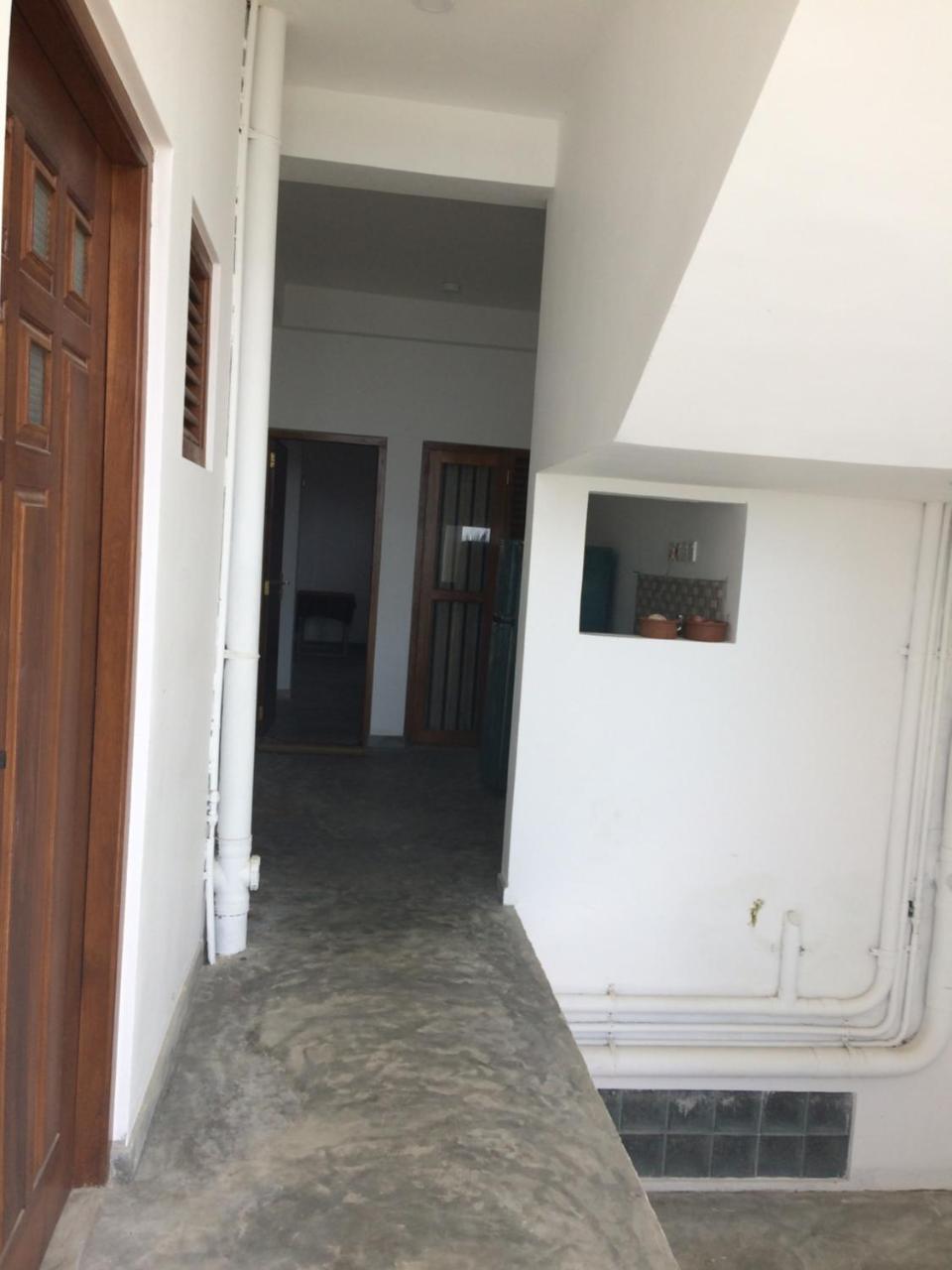 Blue Corals Beach Bungalow Матара Экстерьер фото